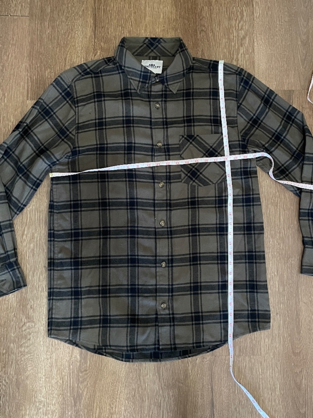 Northeast Outfitters Medium Mens Brown and Black Plaid Flannel